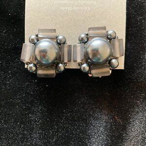 VTG SIGNED MARVELLA MCM Iridescent Dark Gray Beaded CLIP ON EARRINGS 1.25"